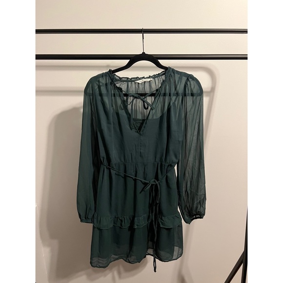 Abercrombie & Fitch Dresses & Skirts - Abercrombie & Fitch Dark Green Tie-Front Trapeze Mini Dress Size LP NWT